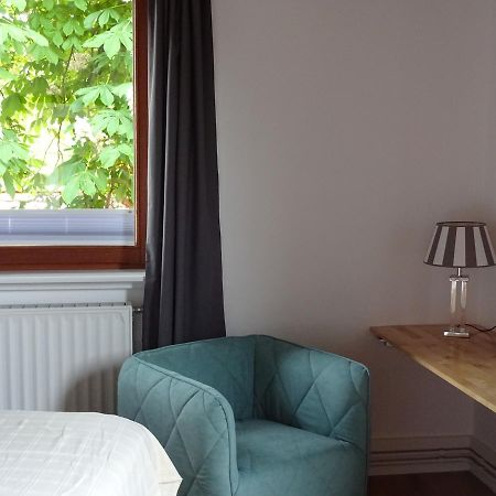 Henne-Apartment Messe Hannover Bagian luar foto